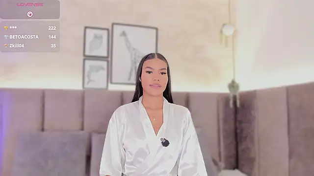 chloe_sullivannn's cam snapshot