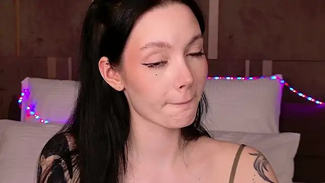 Goldy_Stark's cam snapshot