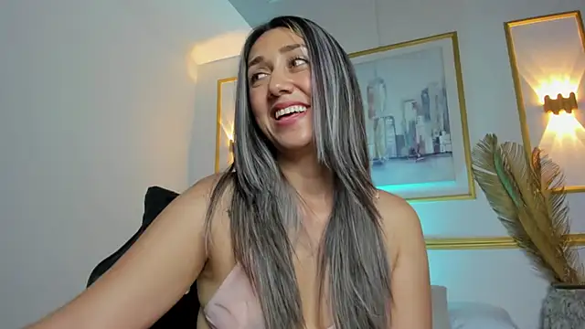 karlyy_'s cam snapshot