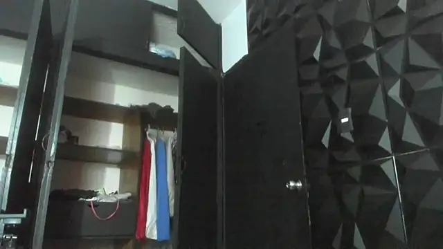 Sarah_sumemers's cam snapshot