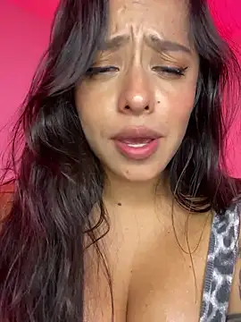 foxxy_lover's cam snapshot