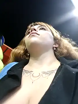 ISABELLA-01_'s cam snapshot