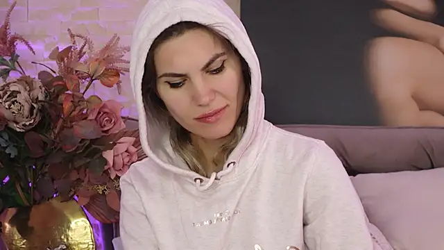 FeliciaKrige's cam snapshot