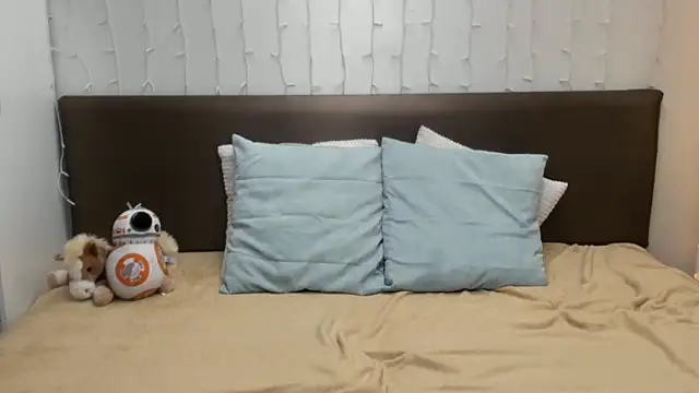 ZoeKhalifa's cam snapshot