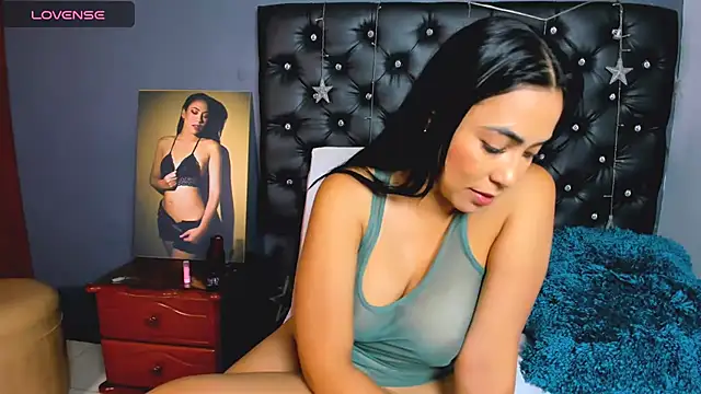 catalinamuss_'s cam snapshot