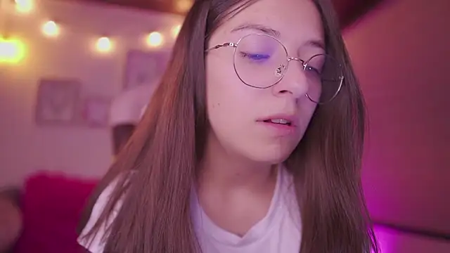 milly_kenner's cam snapshot