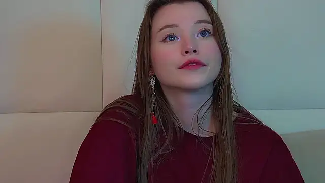 KeiraAsti's cam snapshot