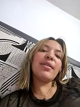 celeste_83's cam snapshot