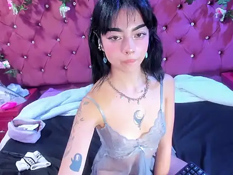 _Ivy_Luna's cam snapshot