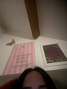 nouvhitta's cam snapshot