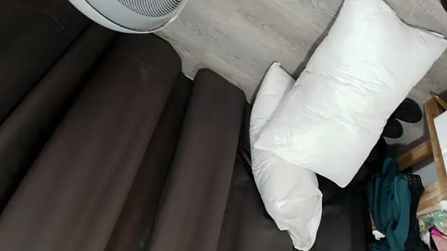 Noelle_Minx's cam snapshot