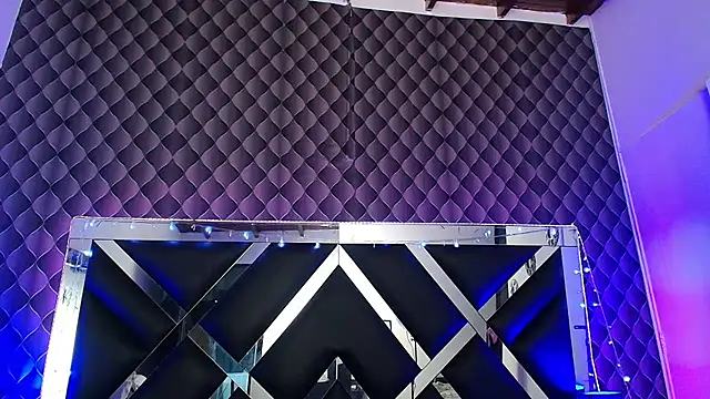 victoriaa_lee_'s cam snapshot