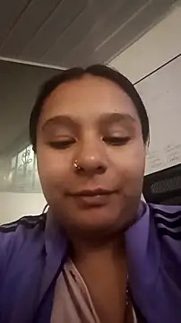 Charis_21's cam snapshot