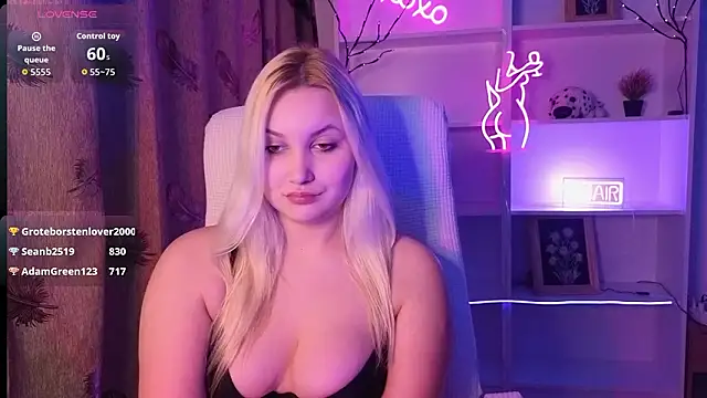 adrelaxina's cam snapshot