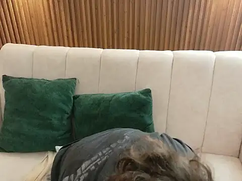 dirty_feelena's cam snapshot