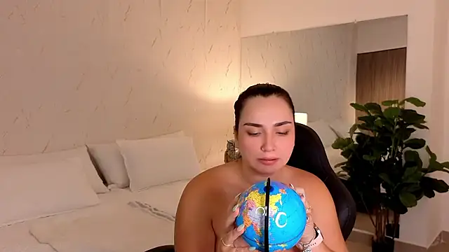 ava_blue live sex cam