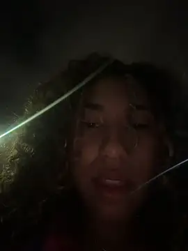 lauraltt live sex cam