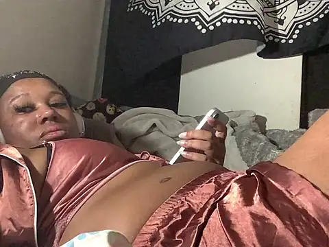 Sexy_ebony_BunNey's cam snapshot