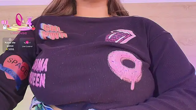 _nickypurple_'s cam snapshot