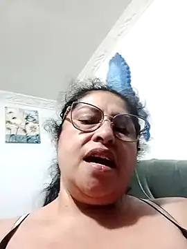 Keyla01_'s cam snapshot