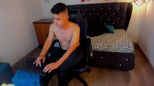 Jasper_CRISO's cam snapshot