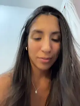 MaddyX__'s cam snapshot