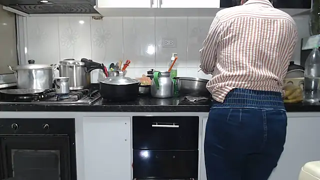 kateleyagrey's cam snapshot