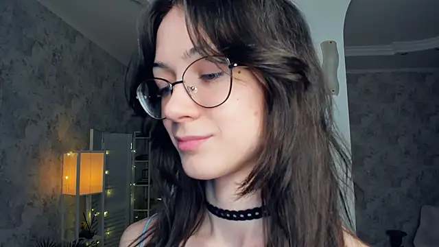 ReneeLippeatt live sex cam