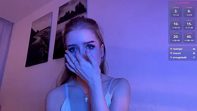 Alice_meow15's cam snapshot