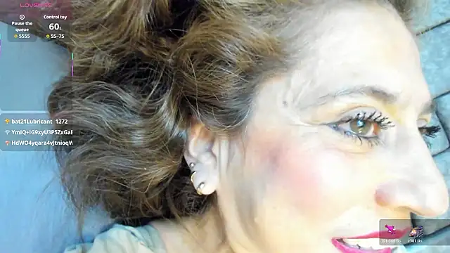 Matureyulyet live sex cam