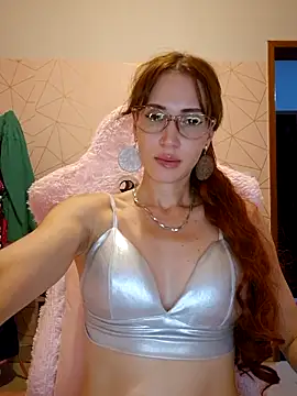 Irresistible24 live sex cam