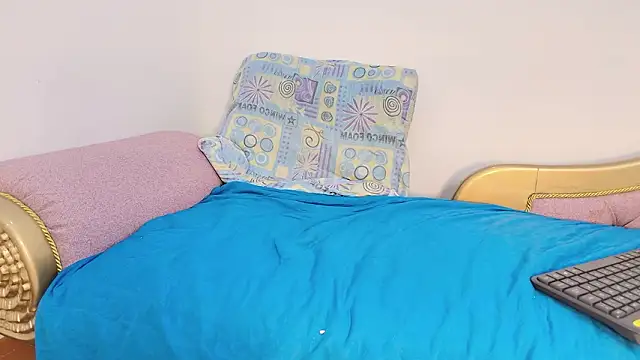 lara_murphy's cam snapshot