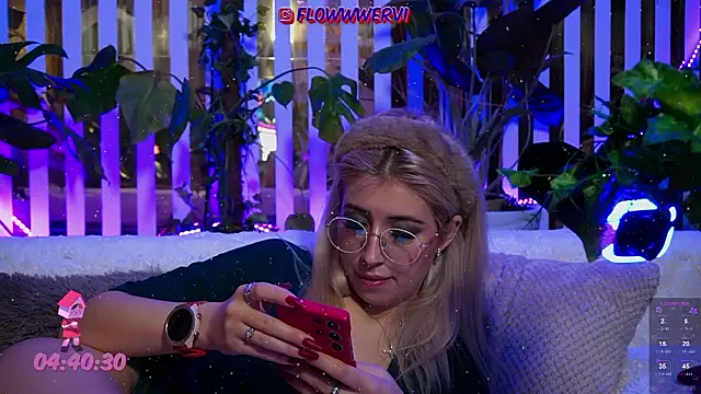 FlowweerGirl's cam snapshot