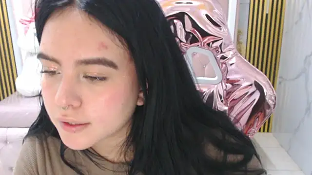 sarita_09_s's cam snapshot