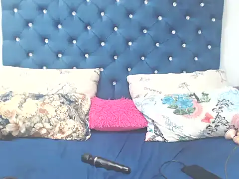 BadAssJuXx's cam snapshot