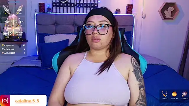 Kata_Bigboobs's cam snapshot