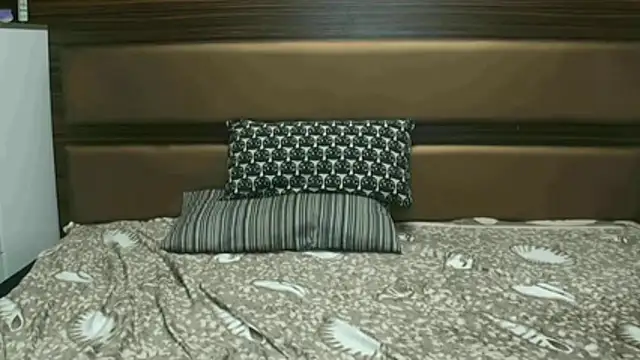 LucyBlondy's cam snapshot