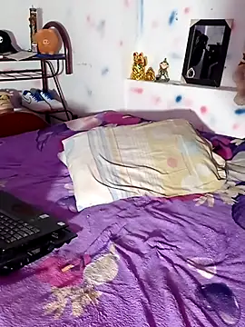 themaykiin18 live sex cam