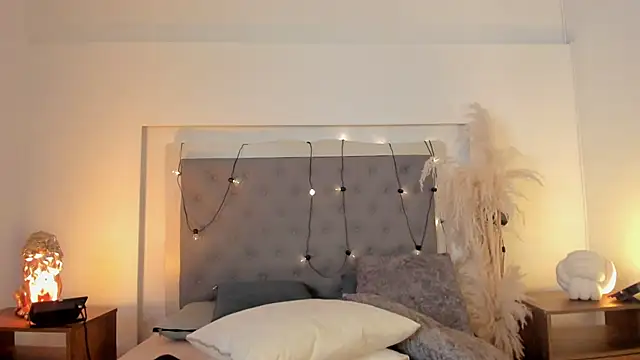 lea_walkerr's cam snapshot