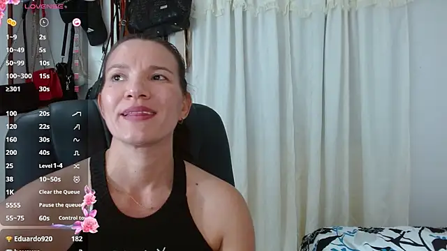 Scarlett_3X's cam snapshot