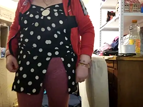 Samantha_Squirt@xh live sex cam