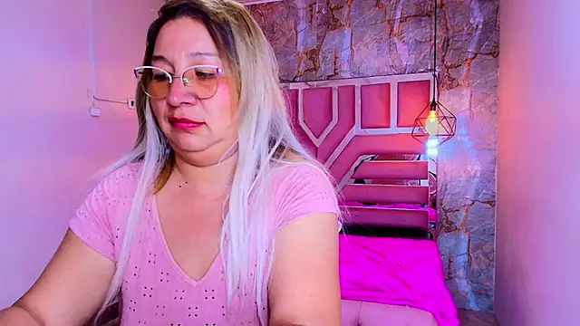 MaylinRosse_'s cam snapshot