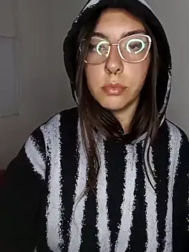 Nikolth_4 live sex cam