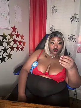 Chocolatebunnyxx96's cam snapshot