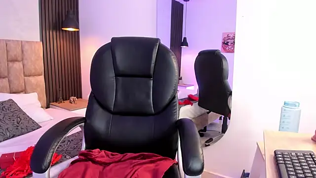 Perla_dixon's cam snapshot