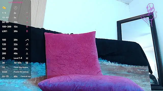 Mazikeen_1's cam snapshot