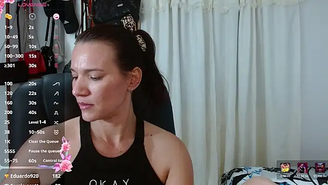 Scarlett_3X's cam snapshot