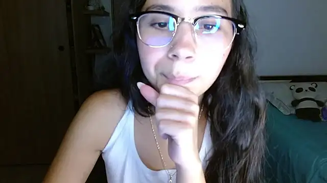 mia__lopez_'s cam snapshot