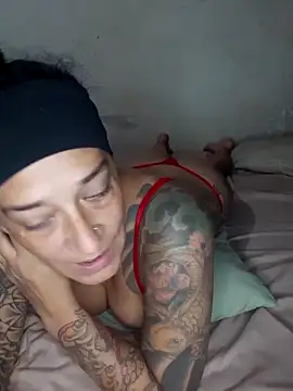 sexytattooed7's cam snapshot