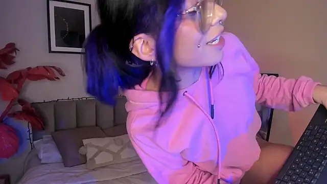 Violetta_Nur's cam snapshot